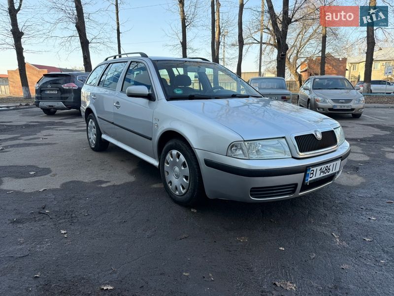 Универсал Skoda Octavia 2003 в Полтаве
