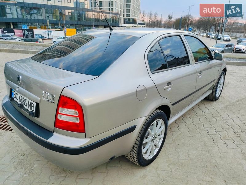 Лифтбек Skoda Octavia 2009 в Львове