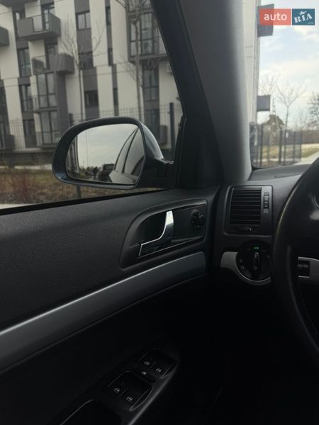 Универсал Skoda Octavia 2009 в Пустомытах