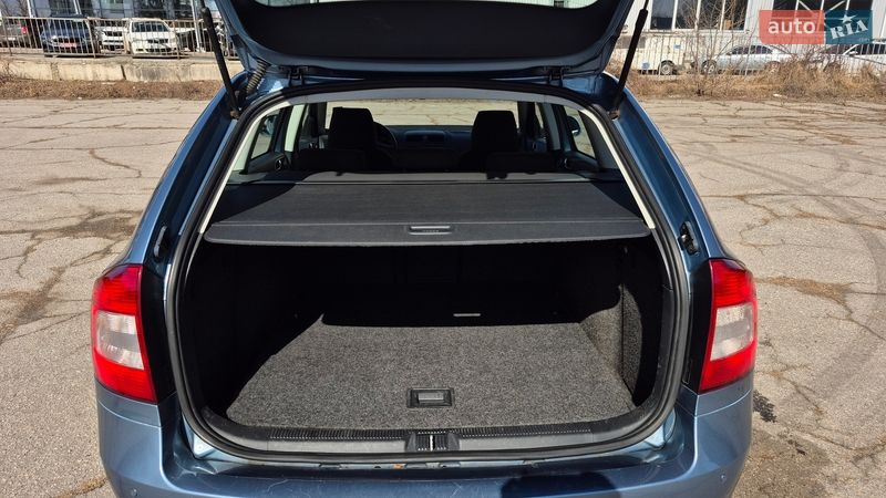 Універсал Skoda Octavia 2010 в Полтаві