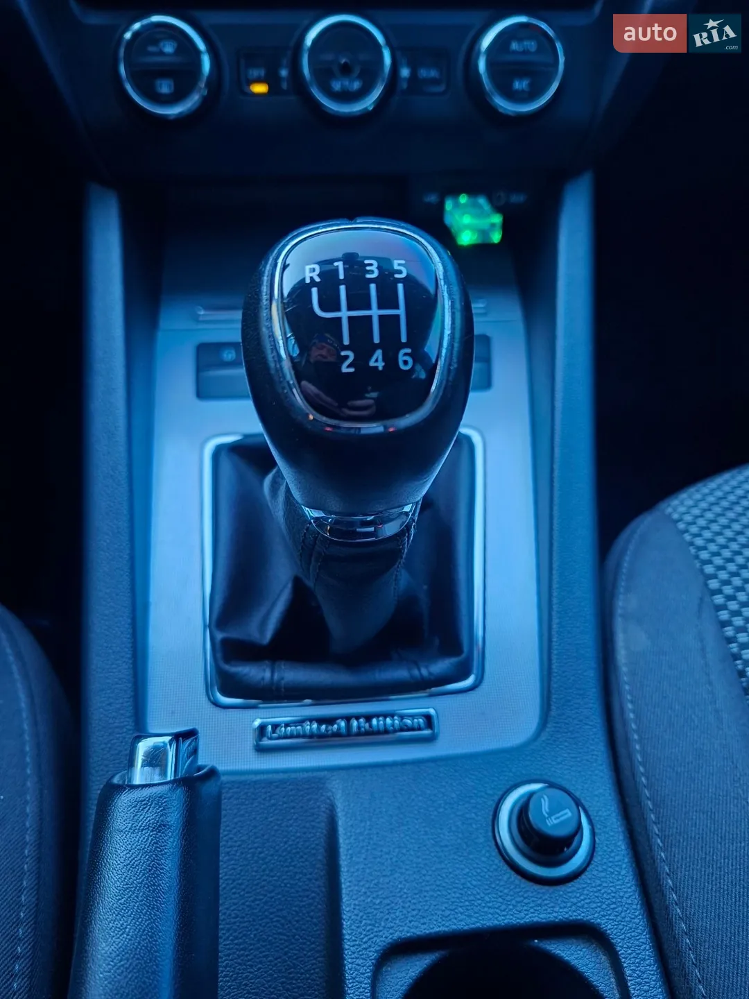 2015 Skoda Octavia - мініатюра 2