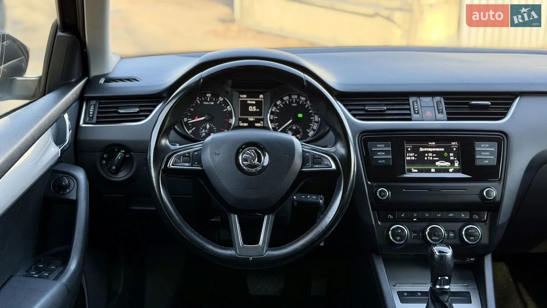2016 Skoda Octavia - мініатюра 12