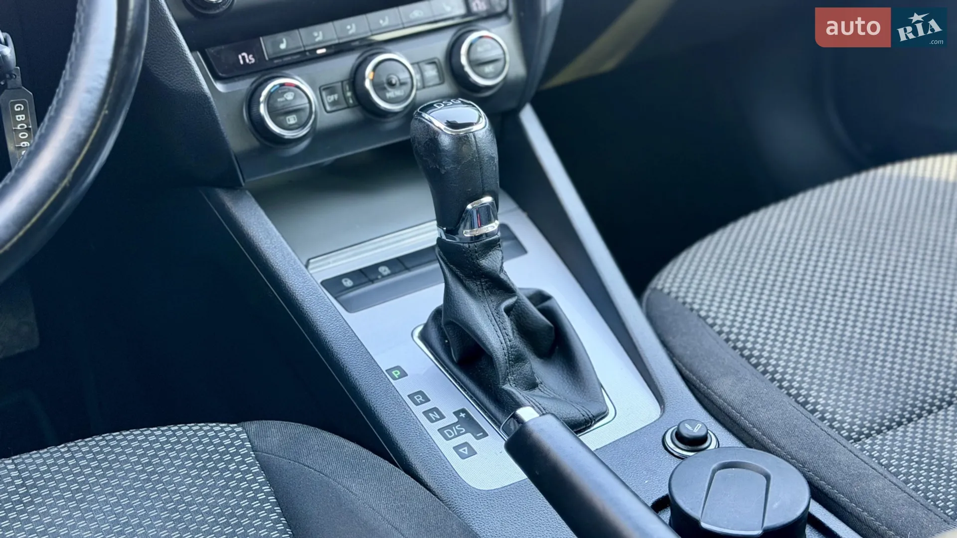 2016 Skoda Octavia - мініатюра 16