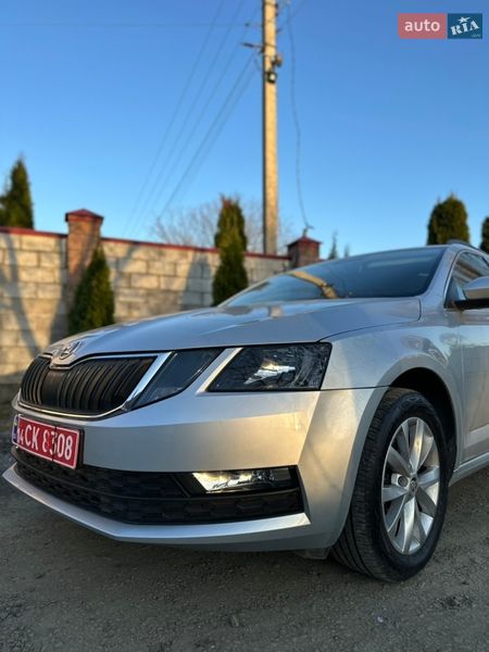 Универсал Skoda Octavia 2019 в Луцке фото 6 Универсал Skoda Octavia 2019 в Луцке