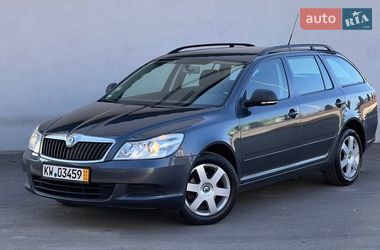 Универсал Skoda Octavia 2010 в Виннице