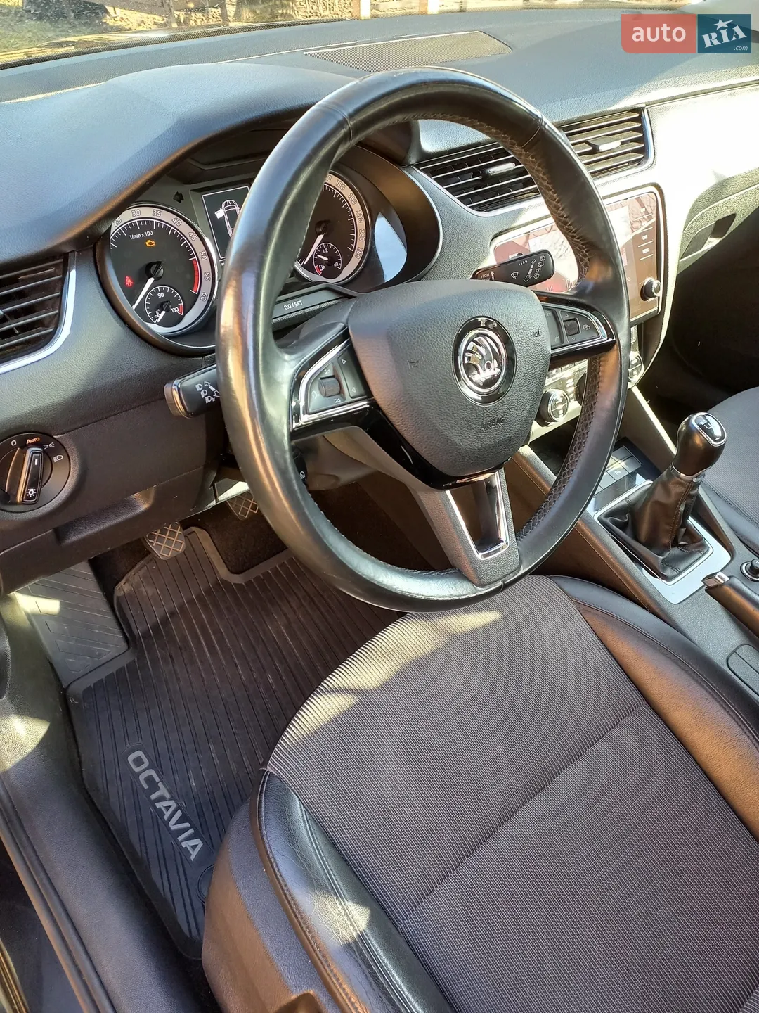2018 Skoda Octavia - мініатюра 12