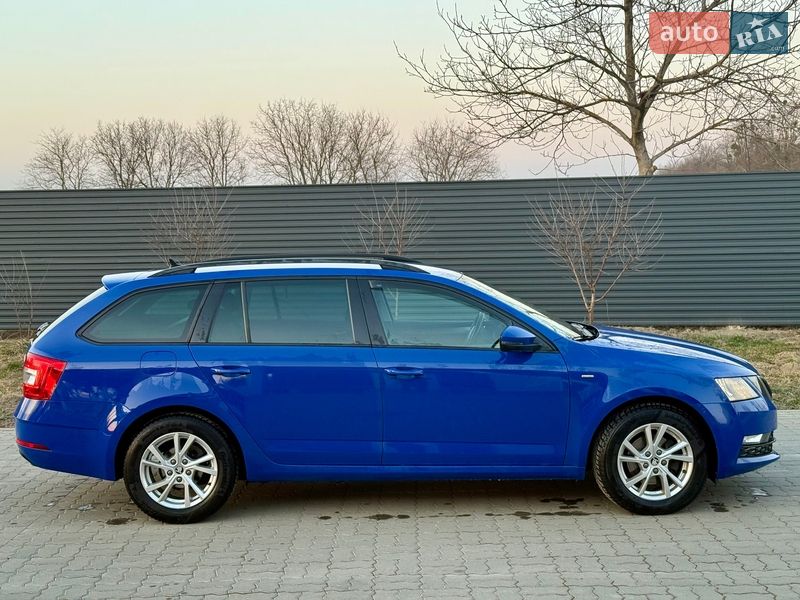 Универсал Skoda Octavia 2018 в Стрые