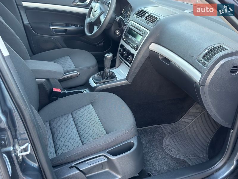 Лифтбек Skoda Octavia 2011 в Нововолынске