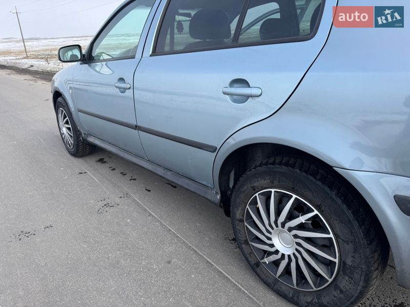 Лифтбек Skoda Octavia 2003 в Красилове