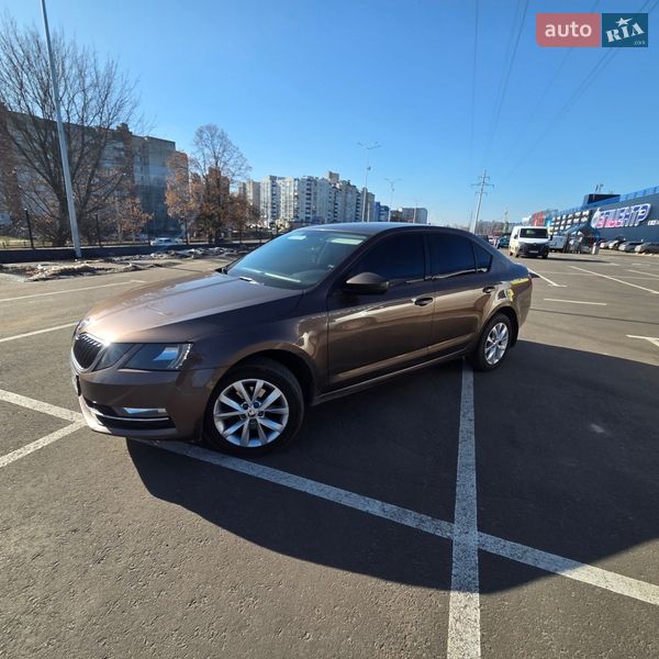 Лифтбек Skoda Octavia 2018 в Чернигове