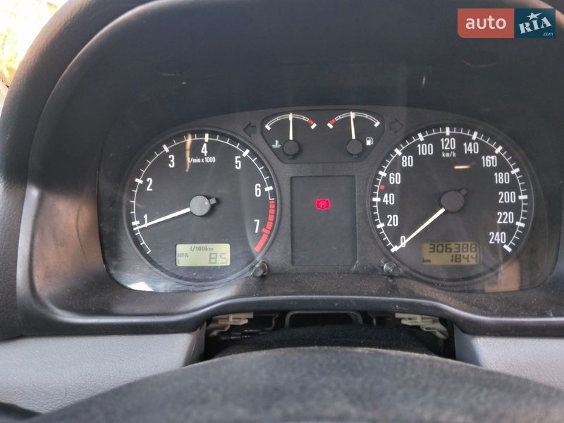 Лифтбек Skoda Octavia 2000 в Киеве