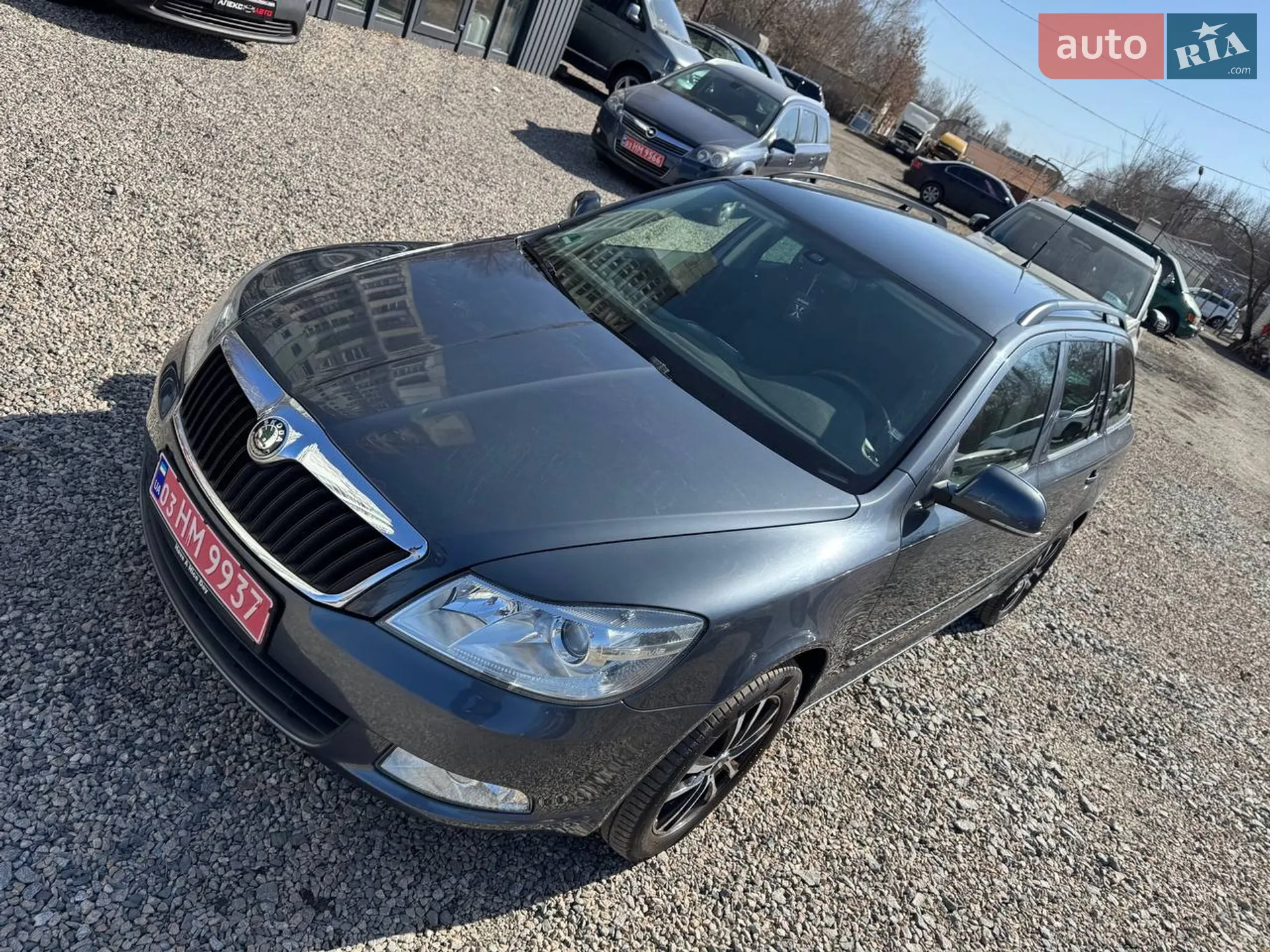 2010 Skoda Octavia - мініатюра 3
