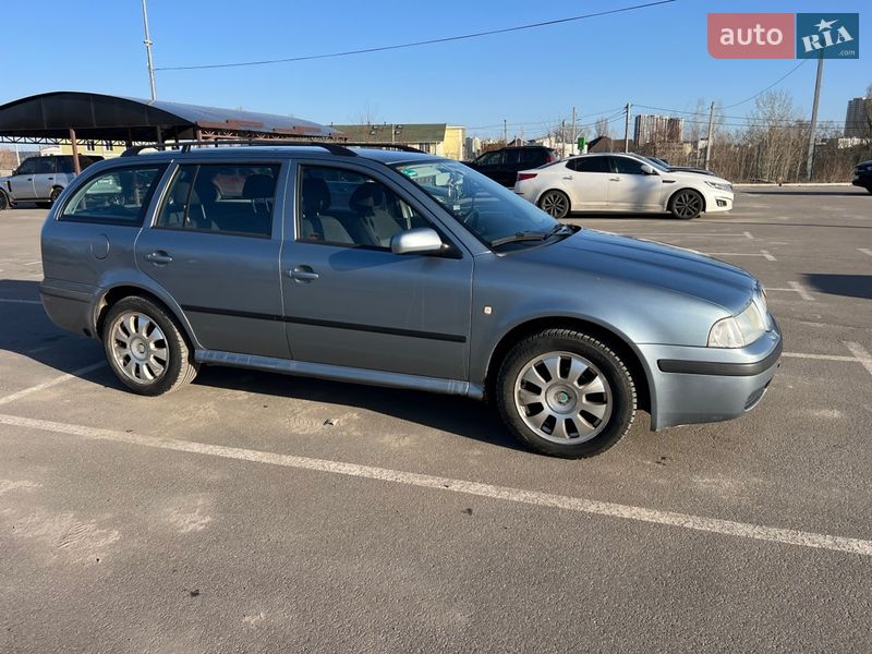 Универсал Skoda Octavia 2002 в Киеве
