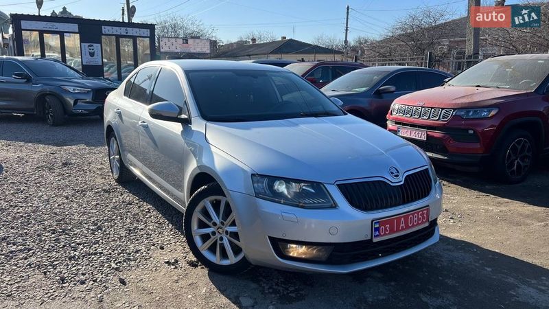 Лифтбек Skoda Octavia 2015 в Полтаве