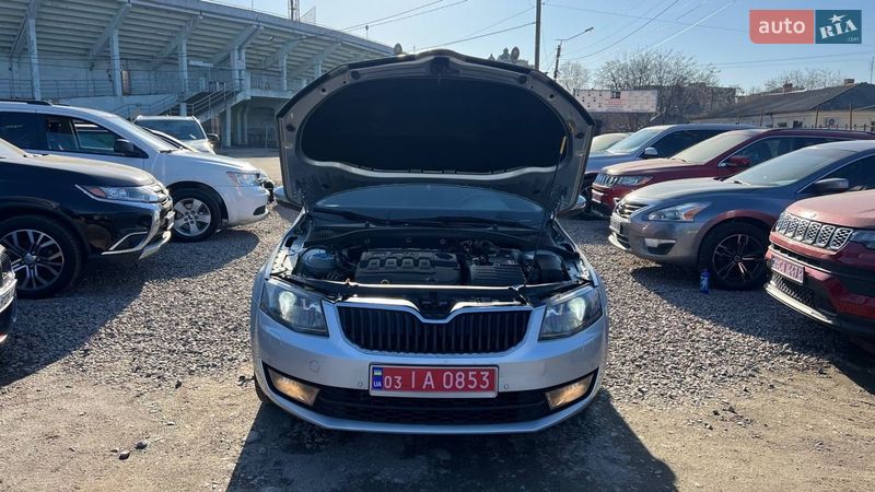 Лифтбек Skoda Octavia 2015 в Полтаве