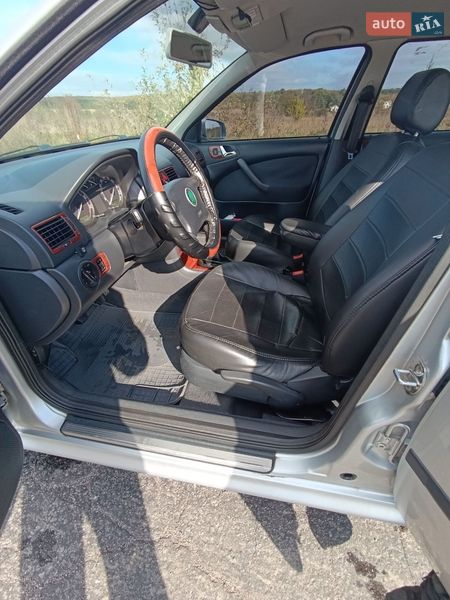 Універсал Skoda Octavia 2002 в Бару