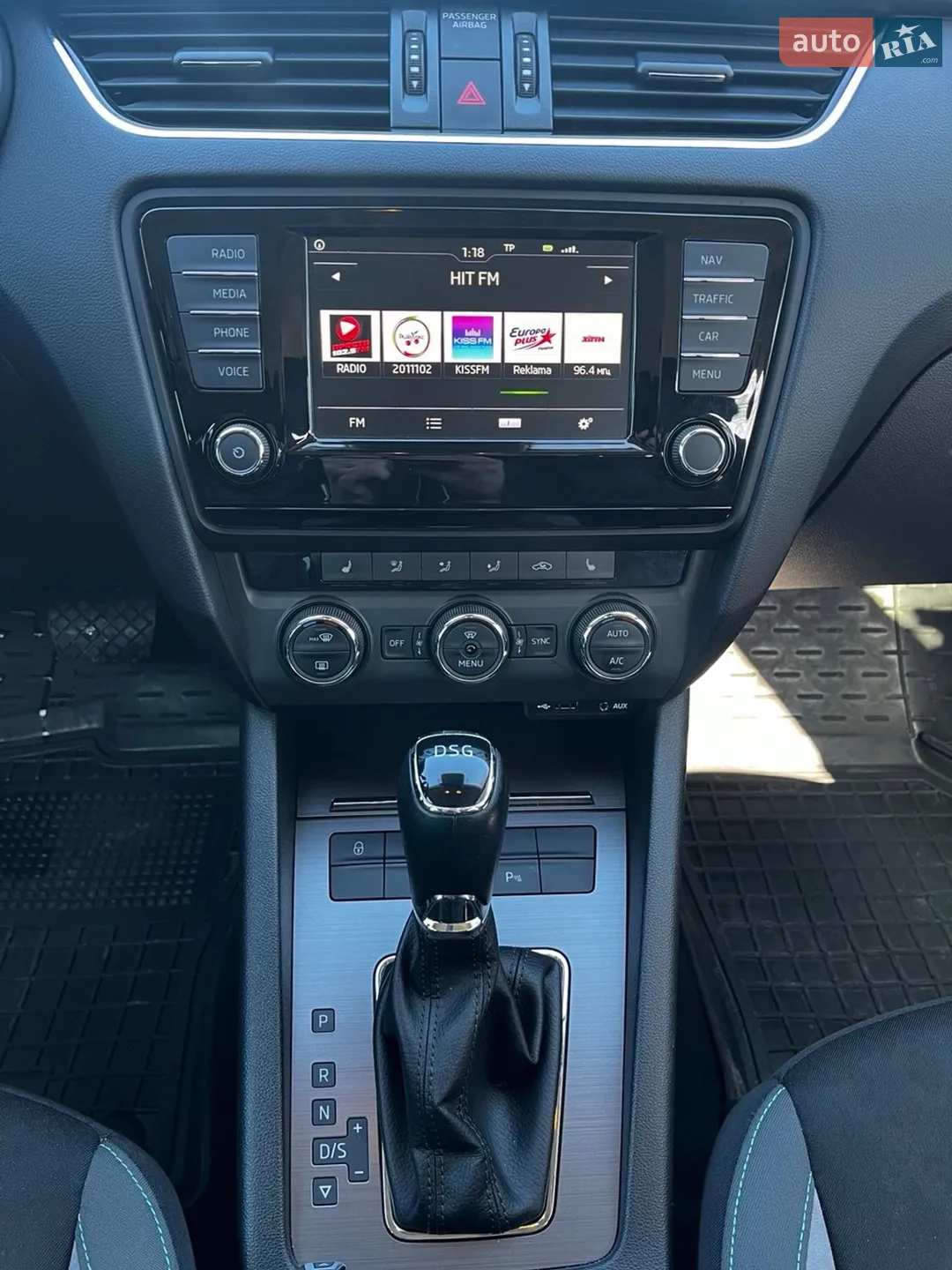2016 Skoda Octavia - мініатюра 11