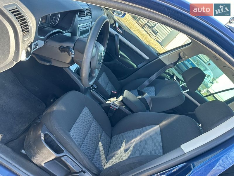 Универсал Skoda Octavia 2009 в Гайвороне