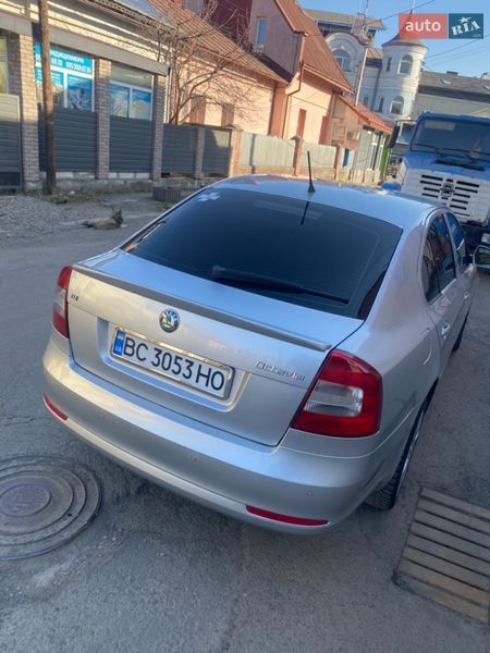 Лифтбек Skoda Octavia 2012 в Ивано-Франковске