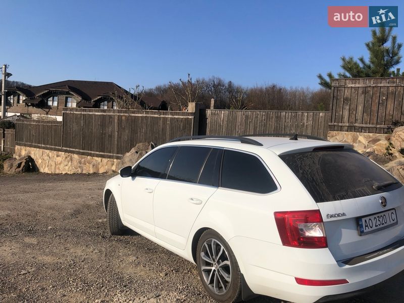 Универсал Skoda Octavia 2015 в Ужгороде