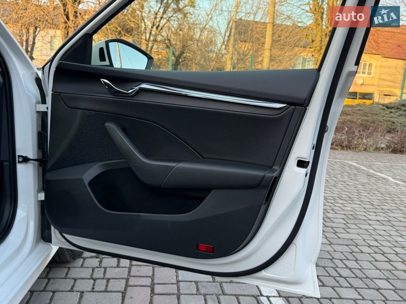 Лифтбек Skoda Octavia 2020 в Луцке