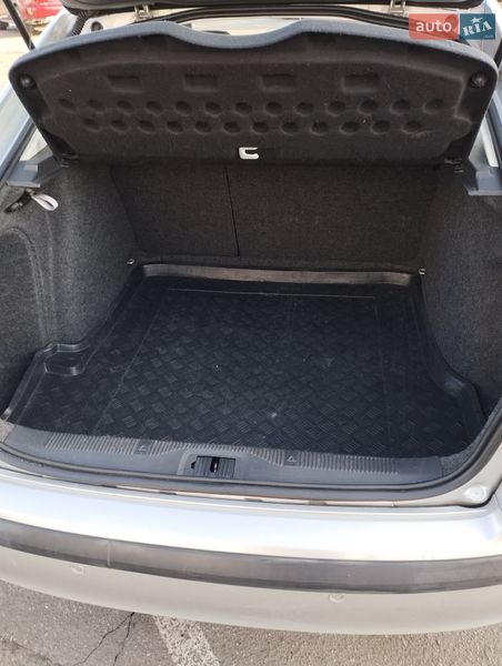 Лифтбек Skoda Octavia 2006 в Киеве