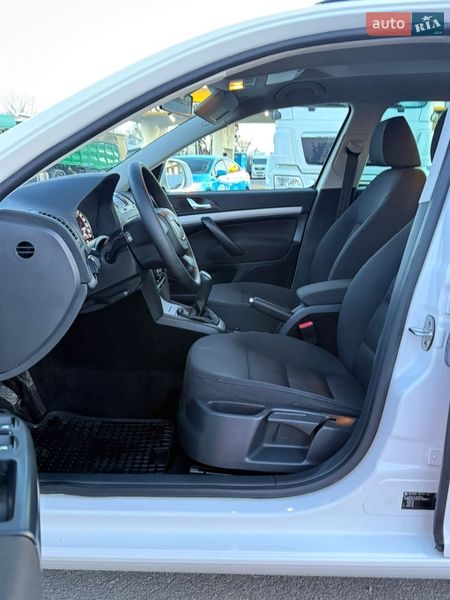 Универсал Skoda Octavia 2012 в Виннице