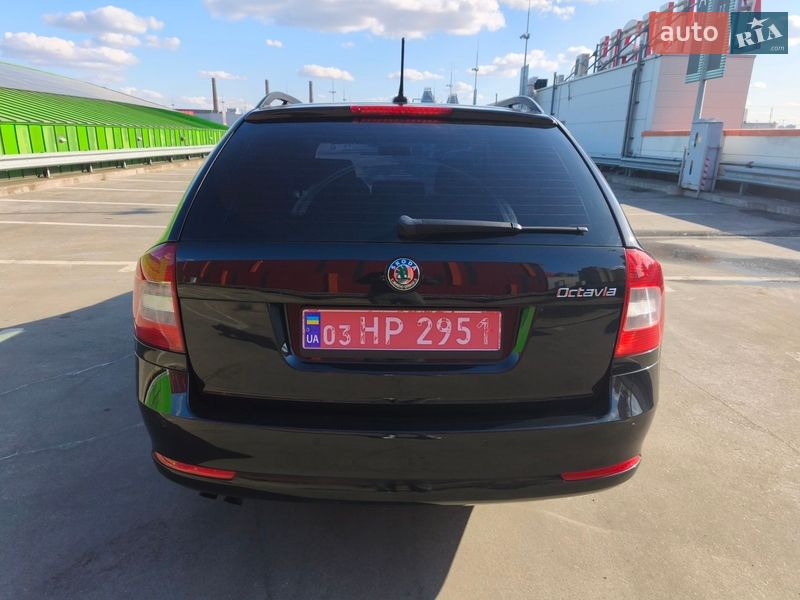 Универсал Skoda Octavia 2011 в Киеве фото 5 Универсал Skoda Octavia 2011 в Киеве