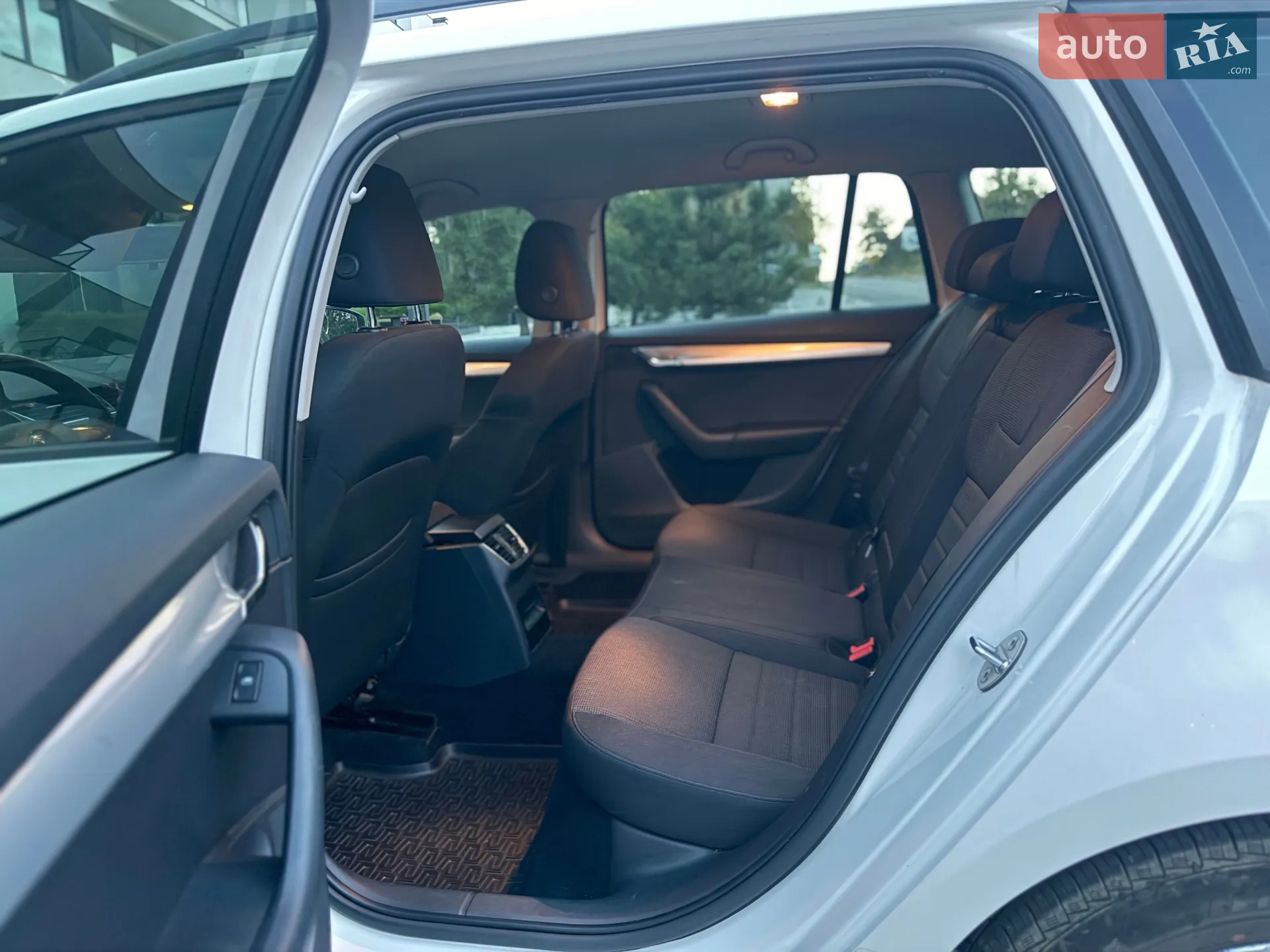 2014 Skoda Octavia - мініатюра 14
