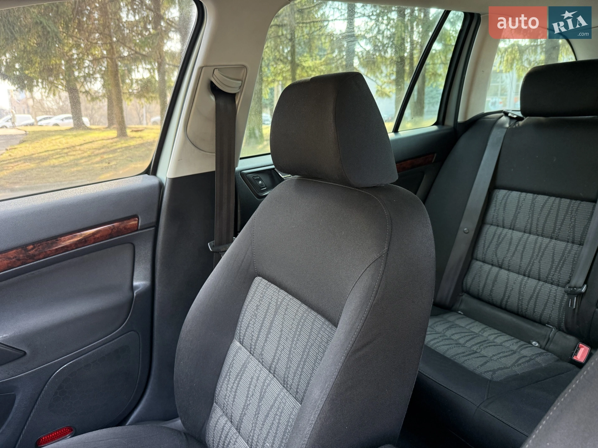 2011 Skoda Octavia - мініатюра 45