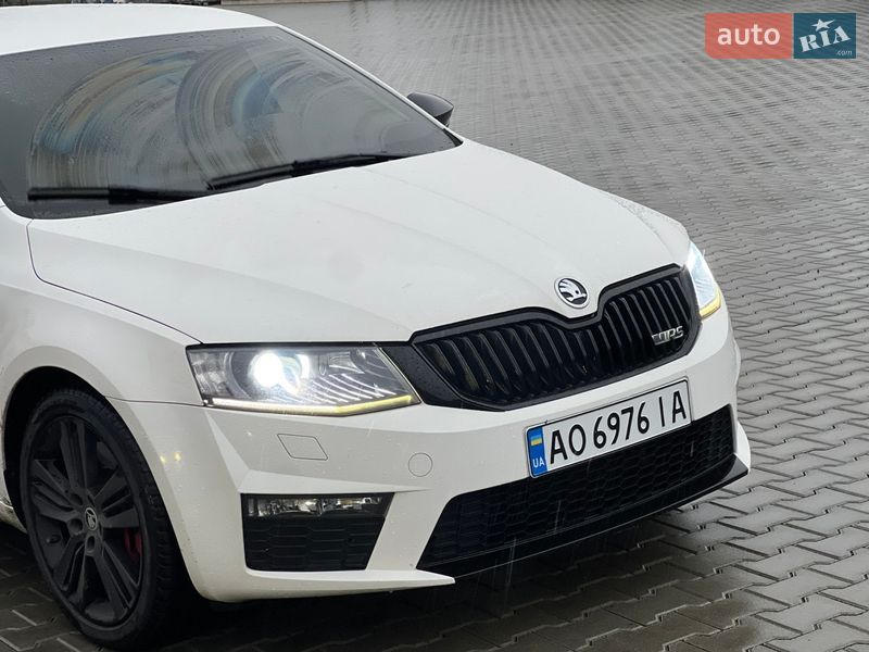 Универсал Skoda Octavia 2015 в Ужгороде