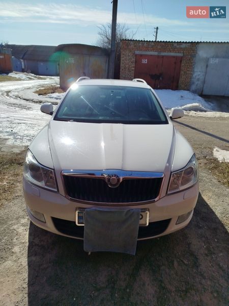 Универсал Skoda Octavia 2010 в Дунаевцах