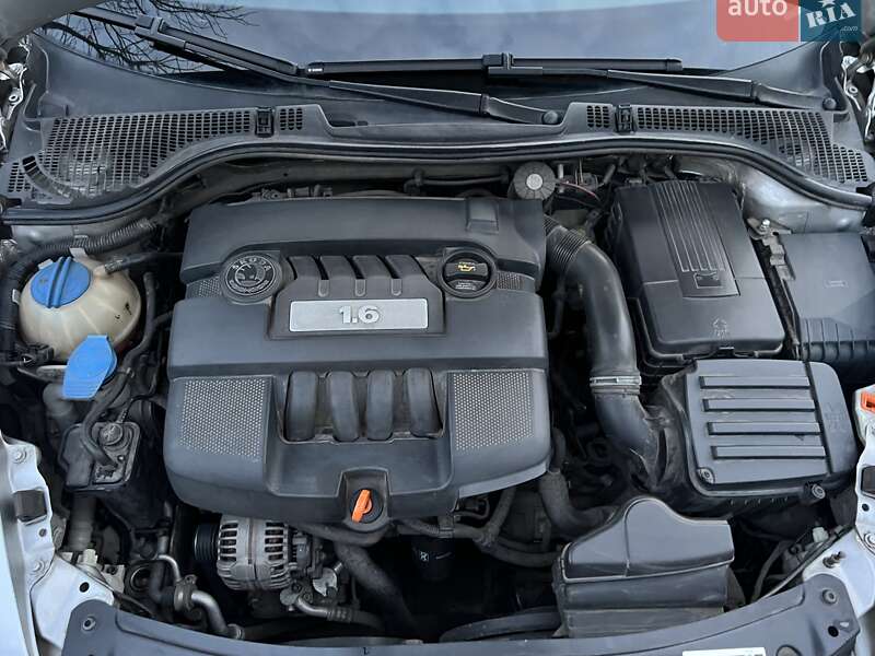 Лифтбек Skoda Octavia 2006 в Одессе
