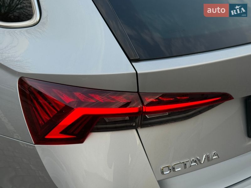 Универсал Skoda Octavia 2021 в Луцке
