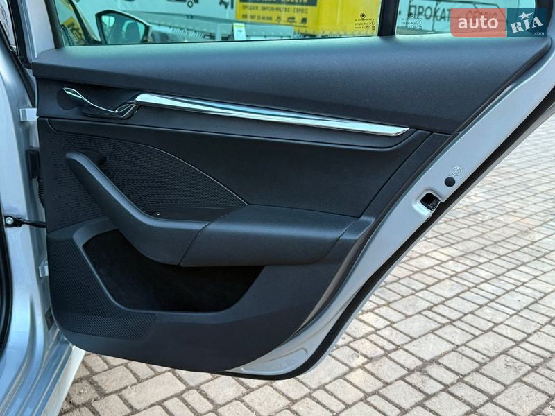 Универсал Skoda Octavia 2021 в Луцке