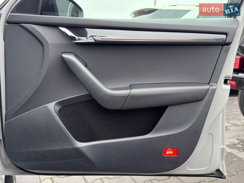 Универсал Skoda Octavia 2019 в Черновцах