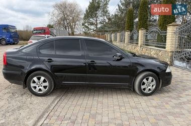 Лифтбек Skoda Octavia 2008 в Зборове