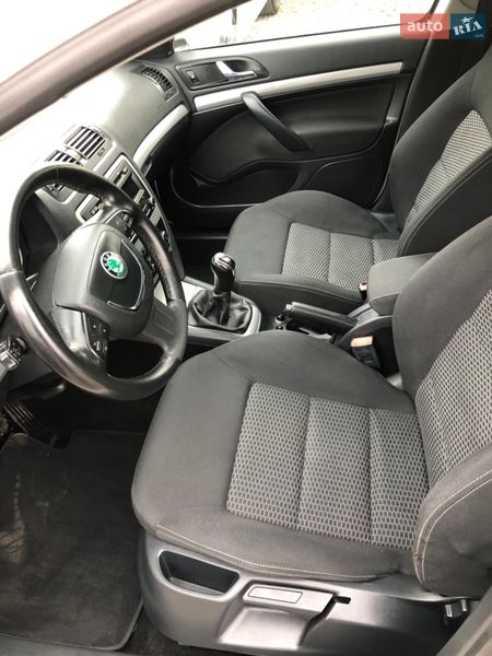 Універсал Skoda Octavia 2011 в Луцьку
