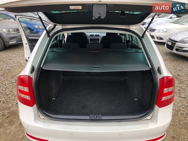 Універсал Skoda Octavia 2011 в Луцьку