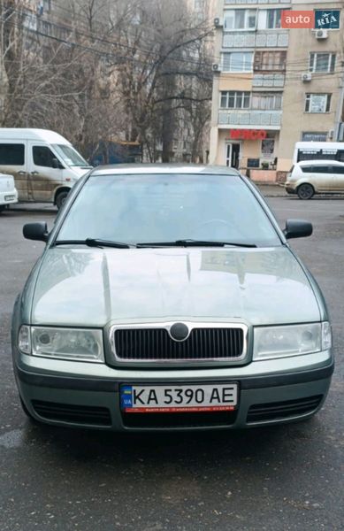 Лифтбек Skoda Octavia 2001 в Одессе фото Лифтбек Skoda Octavia 2001 в Одессе