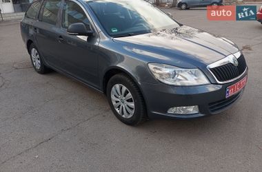 Універсал Skoda Octavia 2011 в Чернігові