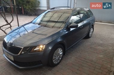 Универсал Skoda Octavia 2018 в Киеве