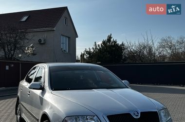 Лифтбек Skoda Octavia 2007 в Одессе