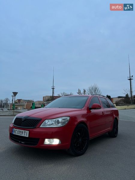 Универсал Skoda Octavia 2012 в Львове