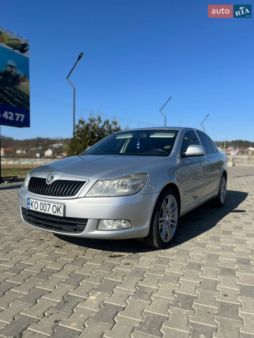 2010 Skoda Octavia - мініатюра 6