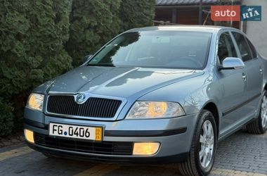 Лифтбек Skoda Octavia 2006 в Бучаче