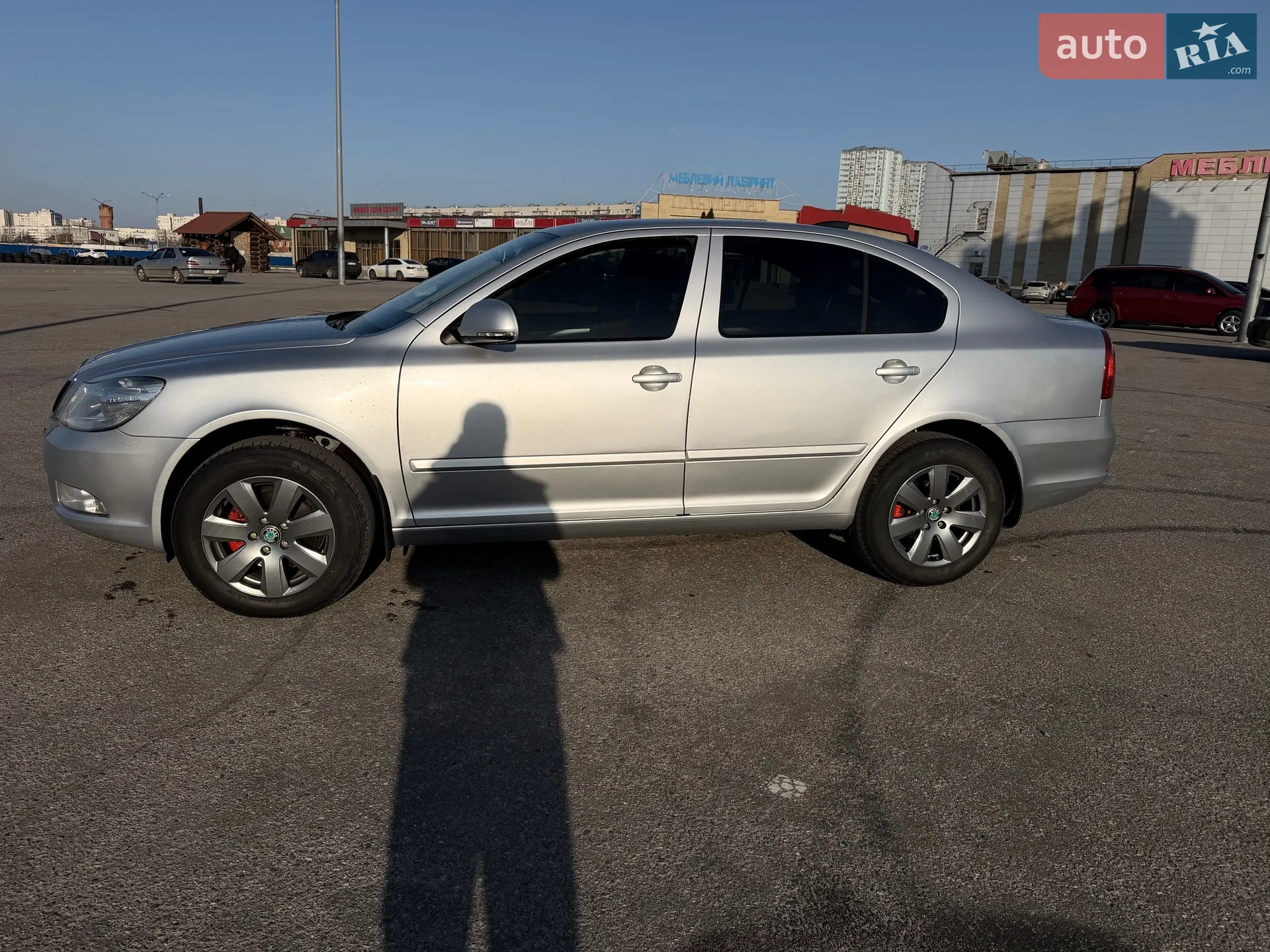 2010 Skoda Octavia - мініатюра 2