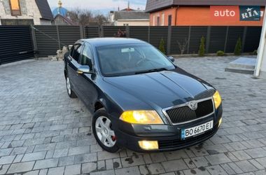 Ліфтбек Skoda Octavia 2004 в Рівному