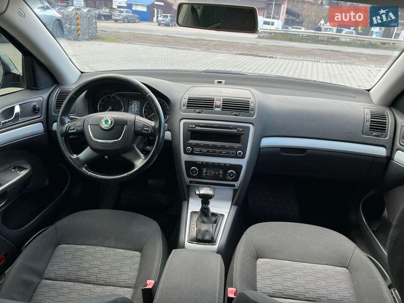 Универсал Skoda Octavia 2010 в Сторожинце