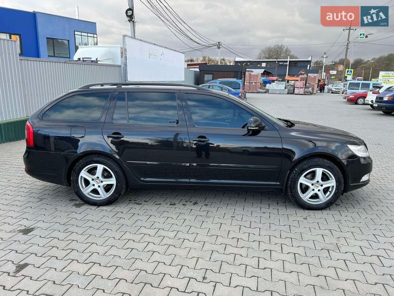Универсал Skoda Octavia 2010 в Сторожинце